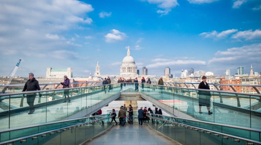 Bank of England raises interest rates to 0.75%